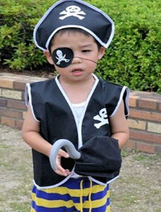 ハロウィン仮装 子供におすすめの海賊に必要な小物を簡単に手作りする方法 妊娠 子育て情報局